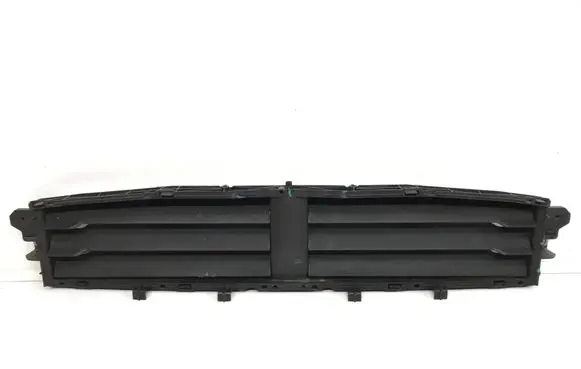Porsche Macan (95B) Intercooler air guide/duct channel 95B121635A 05B121635J A0510245501