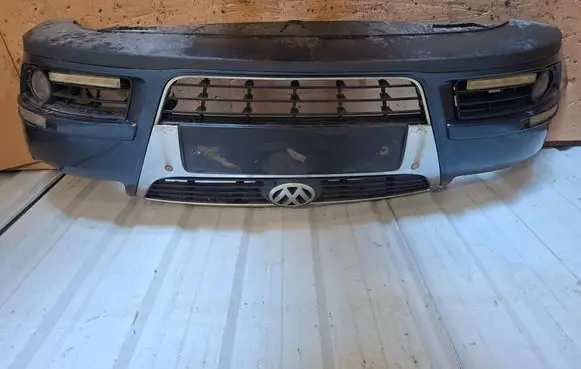 Volkswagen PASSAT B6 Front bumper 3C0807221