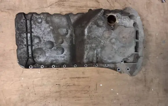 Mercedes-Benz C W203 Oil sump A1110141802