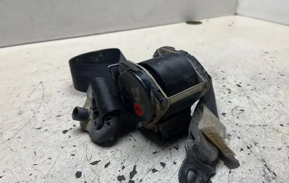 Volkswagen Sharan Rear seatbelt 
