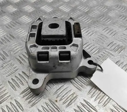 BMW X2 U10 Engine mount bracket 9894730