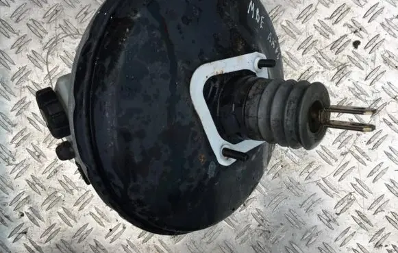 Mercedes-Benz E W210 Brake booster 0044302930