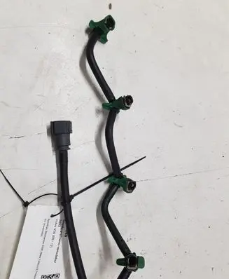 Volvo V50 Fuel return line/hose 27091307838