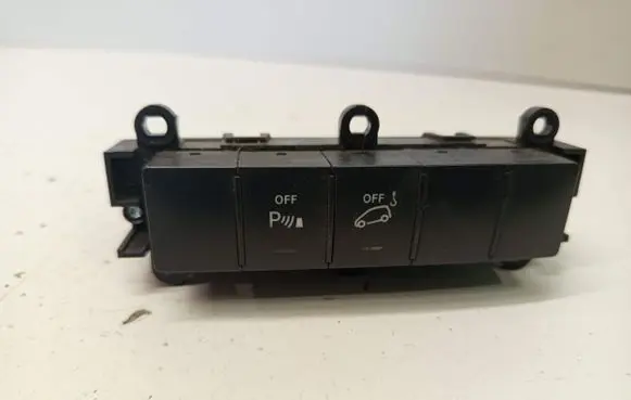 Mercedes-Benz A W169 Seat heating switch 1698208610