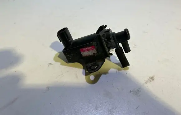 Toyota Previa (XR30, XR40) II Turbo solenoid valve 2581927030 1397000710