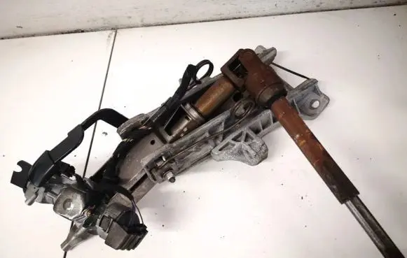 Ford Mondeo MK IV Steering wheel axle 7g9n3c529ae 7g9n-3c529-ae