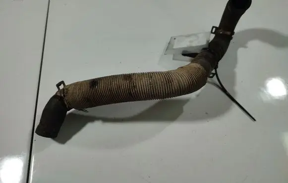 Skoda Roomster (5J) Engine coolant pipe/hose