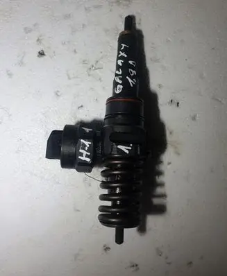 Ford Galaxy Fuel injector 038130073R