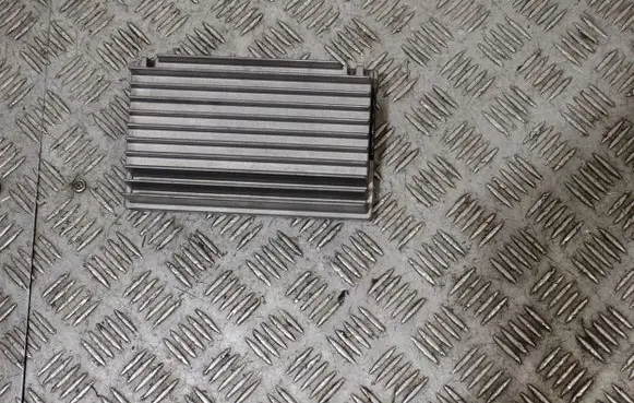 BMW X6 E71 Sound amplifier