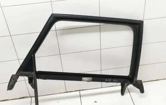 Audi A6 S6 C6 4F Rear door window/glass frame 4f0867370c