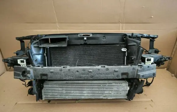 Audi A8 S8 D4 4H Radiator set 