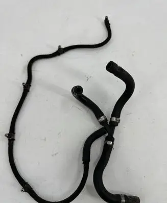 Volvo S80 Fuel line pipe 30757521