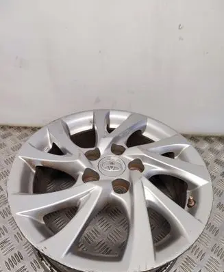 R16 alloy rim