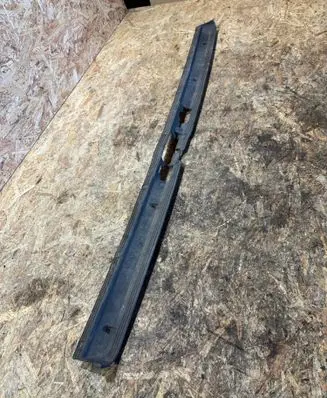 Iveco Daily 6th gen Centre console side trim rear