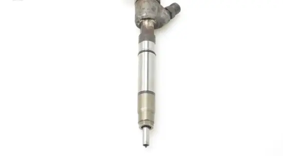 Hyundai i40 Fuel injector 338002A610