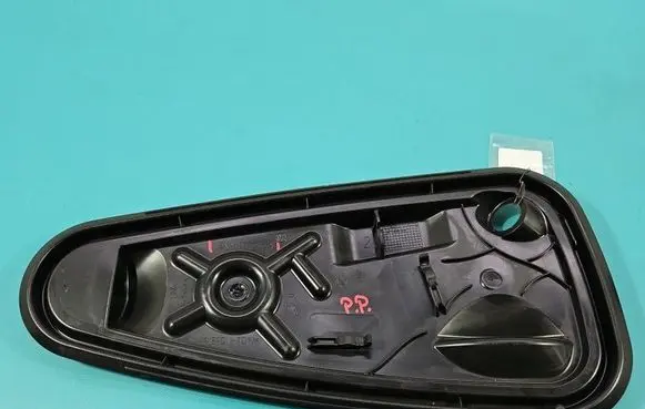 Volkswagen Tiguan Center console 5NA837916A IMPRK1553189
