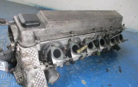 BMW 3 E30 Engine head 2244250