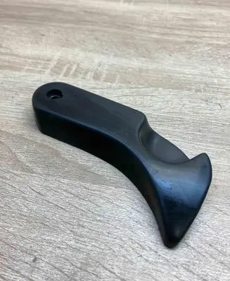BMW 5 E39 Engine bonnet (hood) release handle 8226621