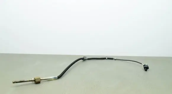 Mercedes-Benz GLC X253 C253 Oil temperature sensor A0009050805