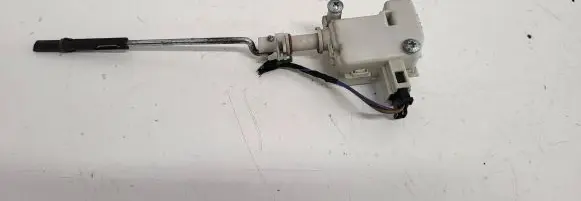 Volkswagen Golf IV Central locking motor 1J6810473B 3B0959782 1J6810773B