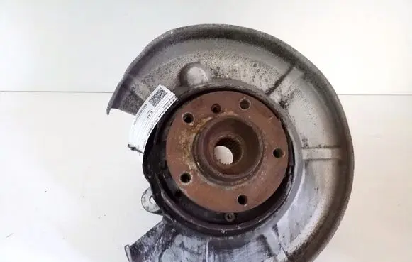 BMW 5 E60 E61 Rear wheel hub 