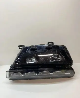 Skoda Kamiq Headlight/headlamp 0021378006 658941020B