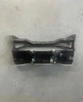 BMW i3 Intercooler air guide/duct channel 7294627 BBP202401