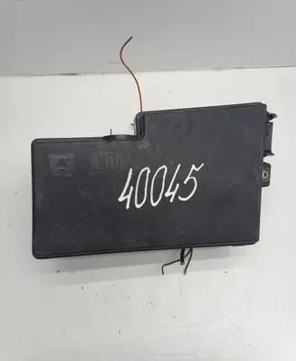 Volvo V50 Fuse module 8688040 518818000