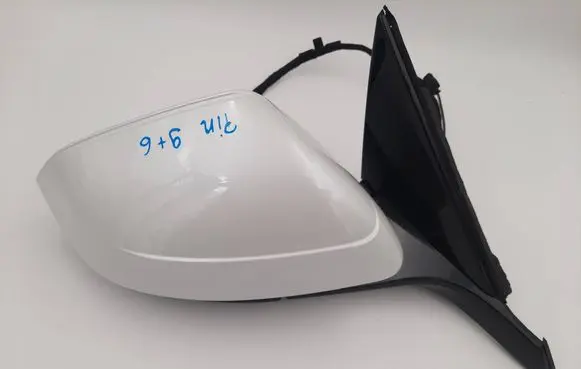 BMW 5 G60 Front door electric wing mirror