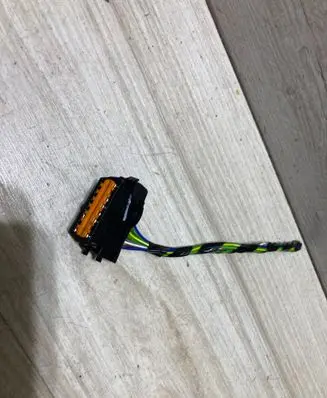 Opel Corsa F EUR ISO radio connector 957980