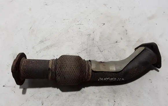 Nissan Pathfinder R51 Muffler pipe connector clamp 200205X00B