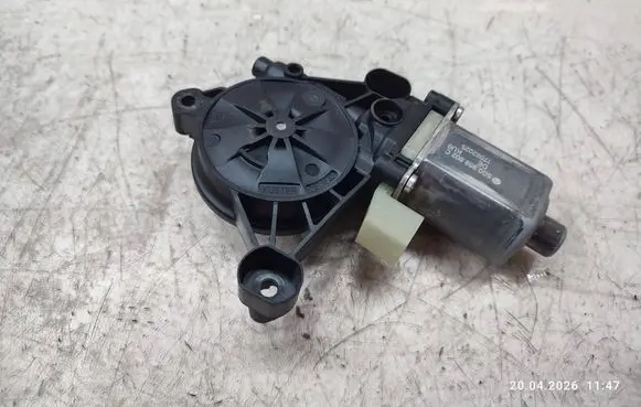 Seat Leon IV Front door window regulator motor 5Q0959802C