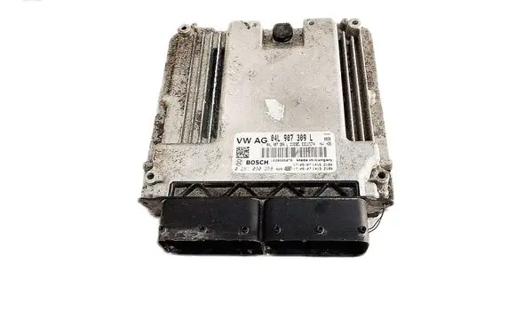 Audi A4 S4 B9 8W Engine control unit/module 04L907309L
