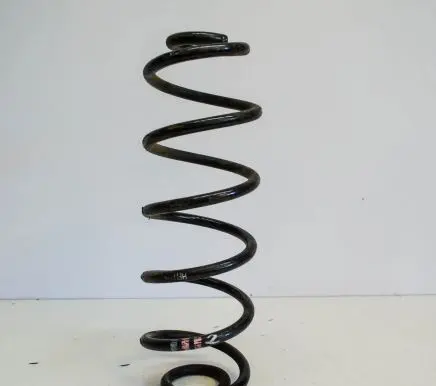 Volkswagen Golf I Rear coil spring