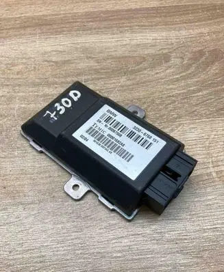 BMW 7 E65 E66 Steering rack control module 6768151