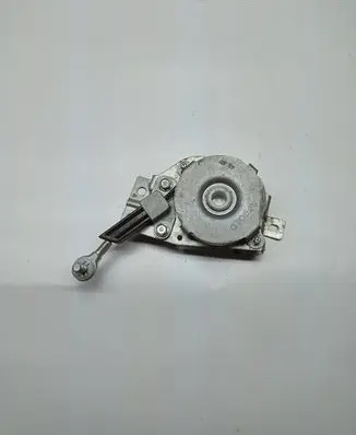Mitsubishi Outlander Front door lock 070829