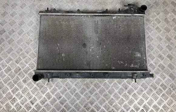 Coolant radiator