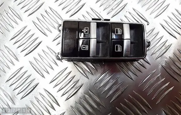 Mercedes-Benz S W221 Electric window control switch A2218709410