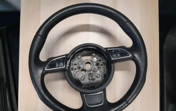 Audi A1 Steering wheel