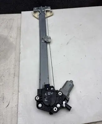 Honda CR-V Front door window regulator with motor 