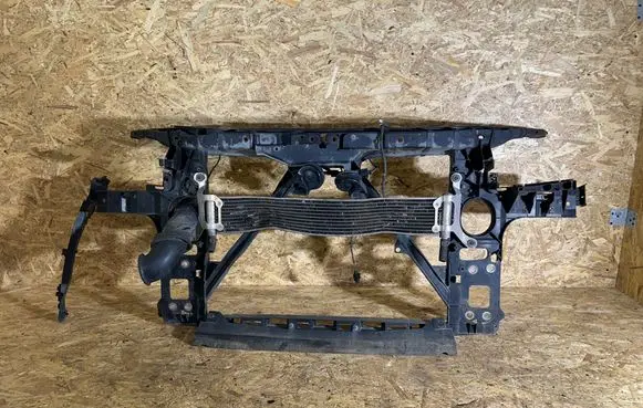 Audi Q7 4L Radiator support slam panel 4l0805594