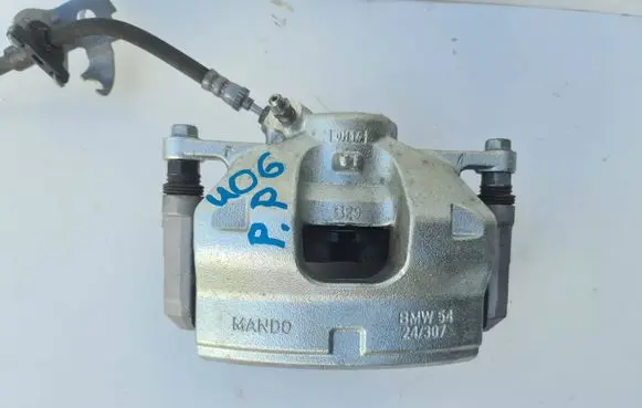 BMW 2 Active Tourer U06 Front brake caliper