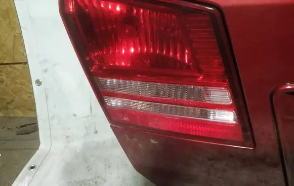 Dodge Journey Tailgate rear/tail lights