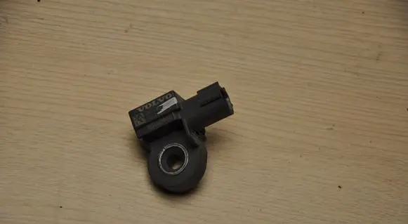 Volvo S90, V90 Airbag deployment crash/impact sensor 31451531