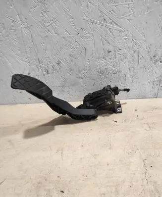 Audi A2 Accelerator throttle pedal 8Z1721523B 6PV00777015