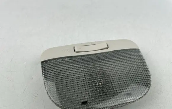 Subaru Outback (BS) Rear seat light VC12-101 VC12101
