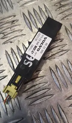 Volvo S60 Airbag deployment crash/impact sensor 8622365