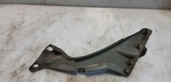Audi A6 C7 Fender mounting bracket 4G0805816A