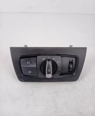 BMW 3 F30 F35 F31 Light switch 6847512