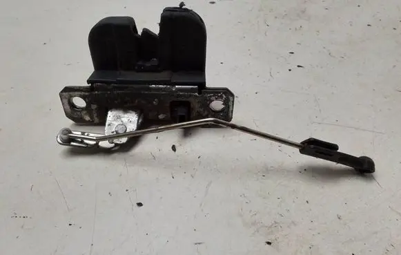 Seat Ibiza III (6L) Tailgate lock latch 6L6827505A